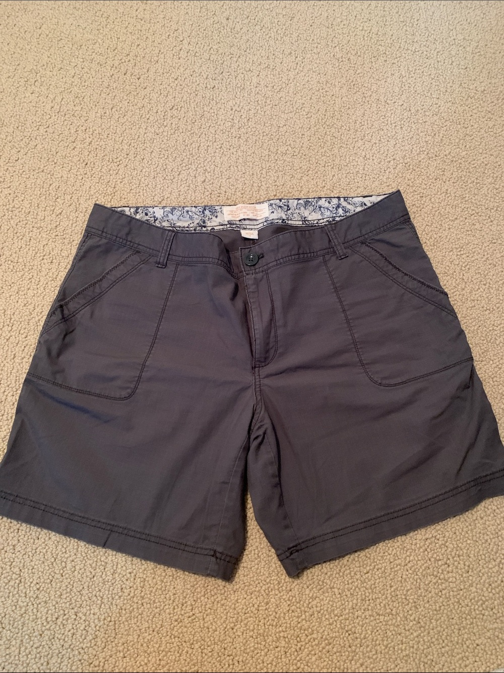 Size 14 Women’s Eddie Bauer Dark Gray Women's Casual Shorts